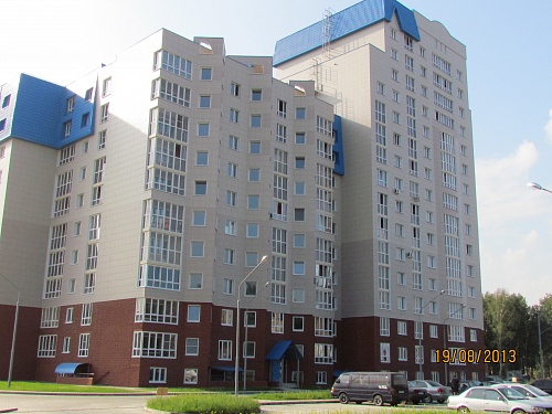 ул. Комарова, 21/1